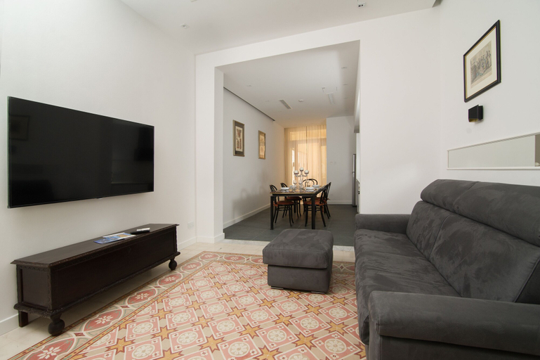 Others 5, U Collection Townhouse