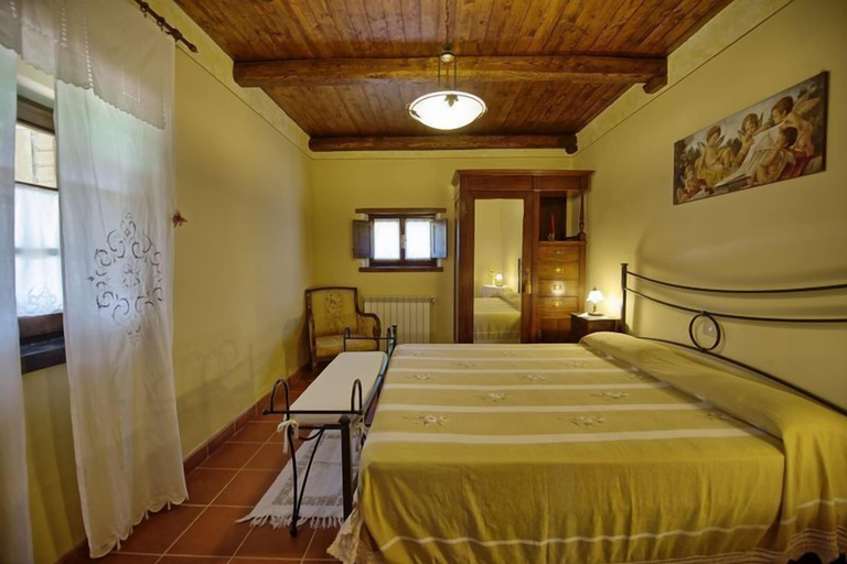 Bedroom 2, Villa Margherita, Arezzo
