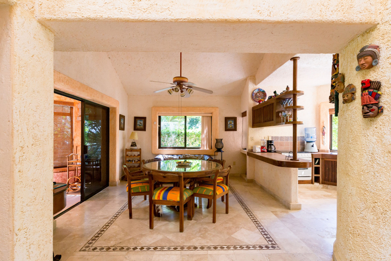 Food & Drinks, Pakal by CocoBR, Cozumel