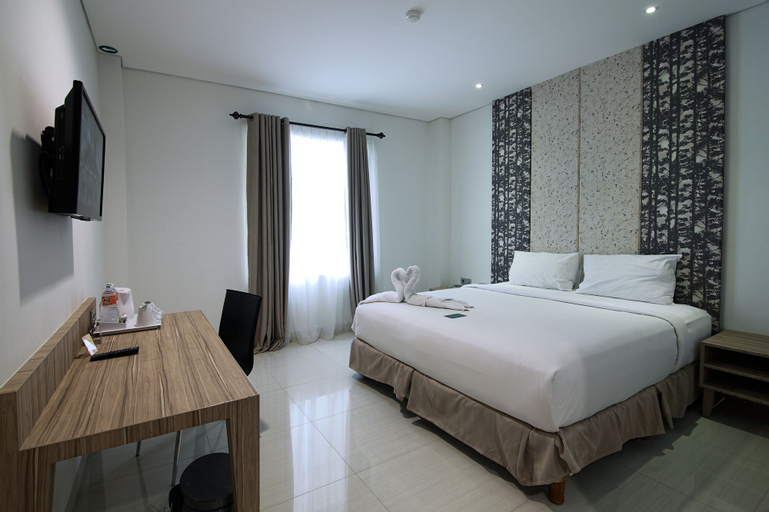 Bedroom 2, HW Hotel Padang, Padang