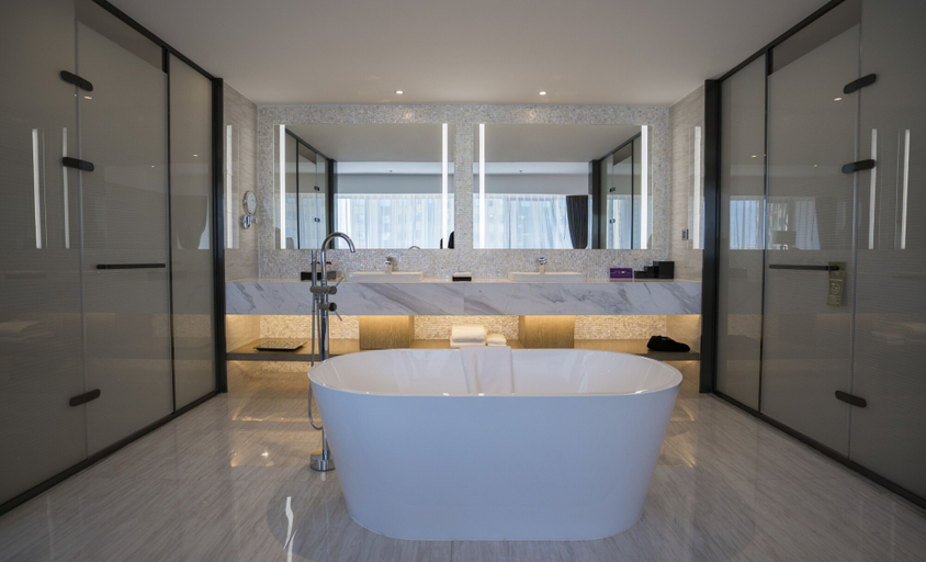 Bathroom 3, Mercure Panjin, Panjin