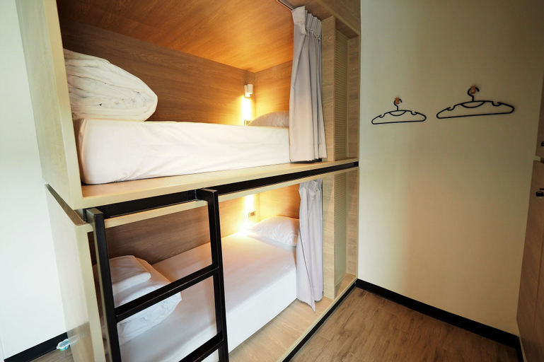 Bedroom 9