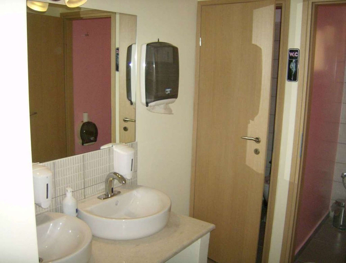 Bathroom 5, Creta Suites, Crete