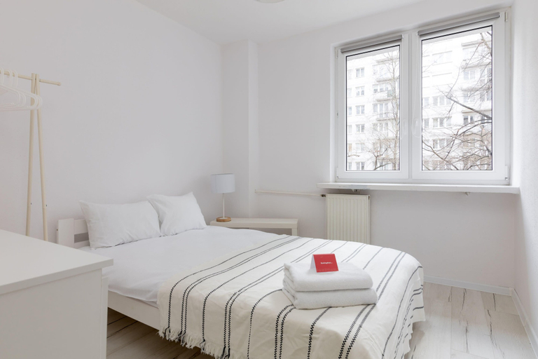 Bedroom 3, Rondo ONZ Sunny Apartment, Warsaw