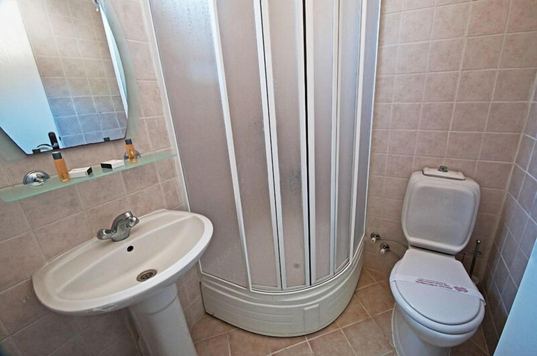 Bathroom 5, Aspat Termera Resort Hotel, Bodrum