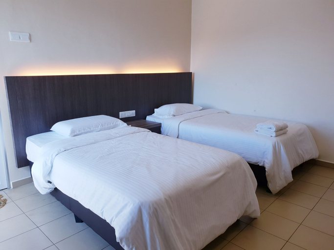 Bedroom 2, Champcity Hotel, Kuantan