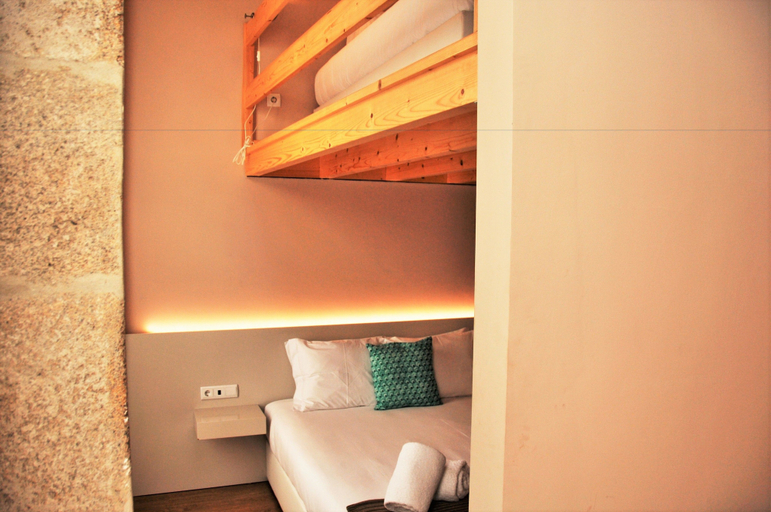 Bedroom 3, PIPADOURO by YoursPorto, Porto