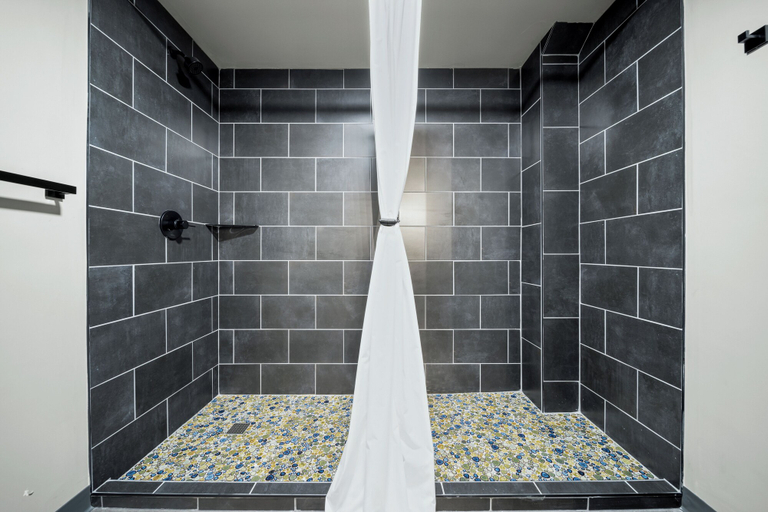 Bathroom 4, The Suites at Prairie Falls & Event Center, Kootenai