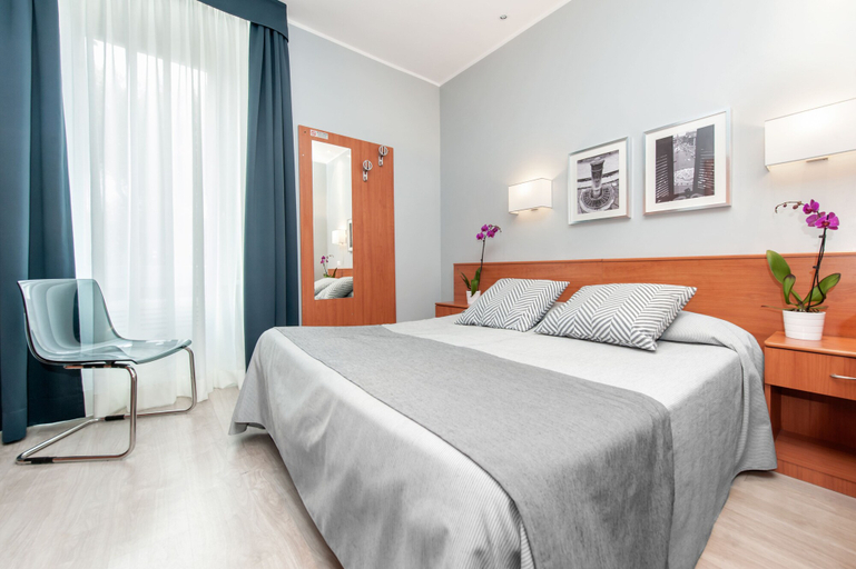 Bedroom 2, Hotel Roi, Rome