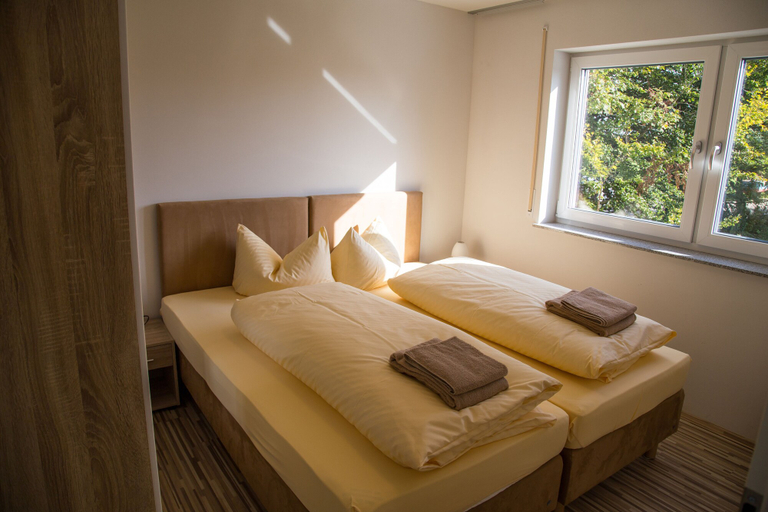 Bedroom 4, Gästehaus zum Lamm Garni, Alb-Donau-Kreis