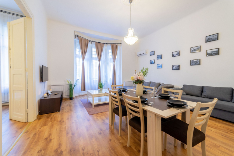 Others 5, Real Apartments Lovag, Budapesti