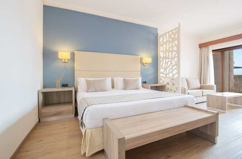 Bedroom 3, Hotel Menorca Binibeca - Adults Recommended- by Pierre & Vacances Premium, Baleares