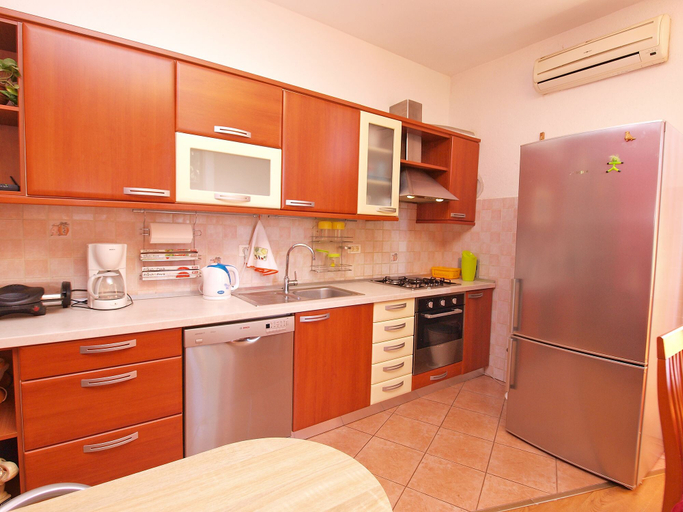 Others 4, Apartment 849, Fažana