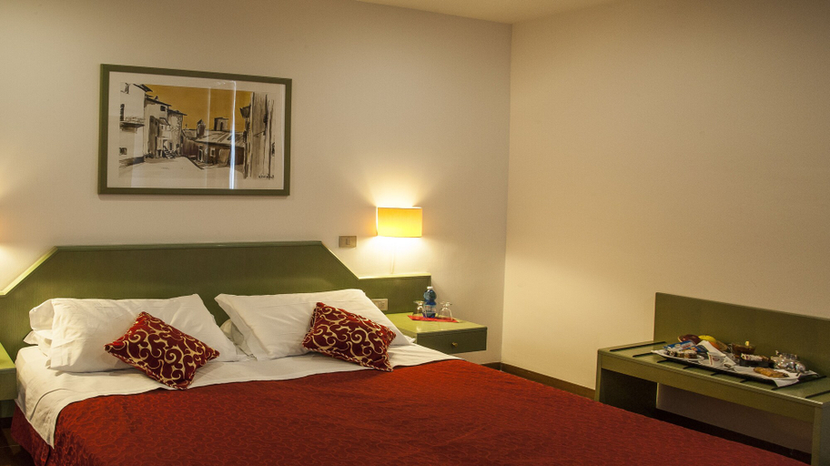 Bedroom 2, Villa Del Cardinale, Latina