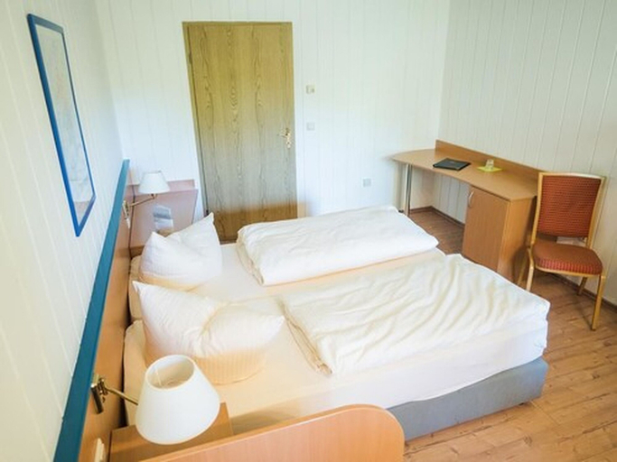 Bedroom 2, WAGNERS Hotel im Frankenwald, Kronach