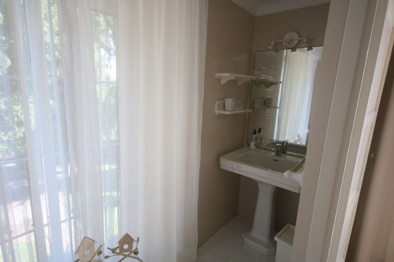 Bathroom 4, Rent&Dream Villa Malaga Manila, Málaga