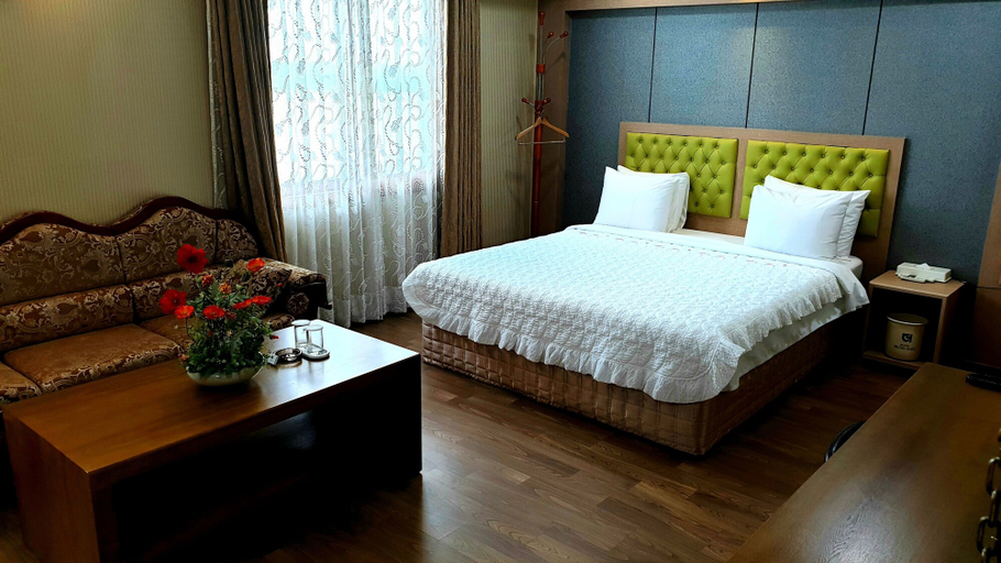 Bedroom 4, Sungsan hotel, Changwon