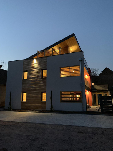 Others 2, La maison devant la prairie , Bas-Rhin
