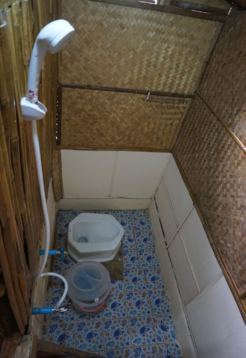 Bathroom 3, Baan 2 Dao Farmstay - Hostel, Chiang Dao