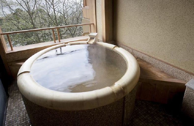 Bathroom 5, Hakone Ryori Yado Kyuan, Hakone