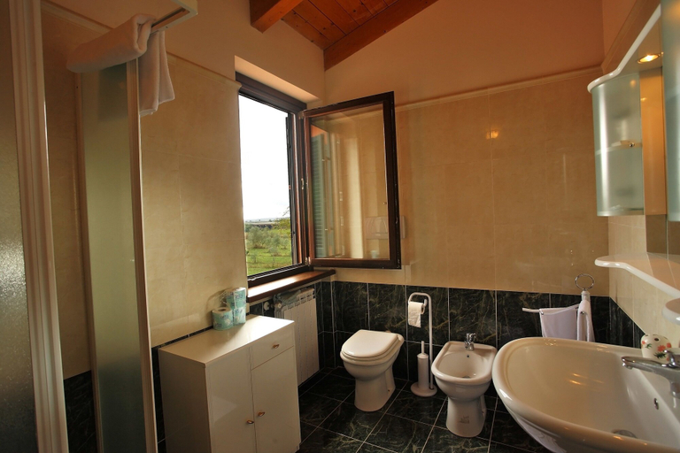 Bathroom 4, Agriturismo il Marrugio, Viterbo