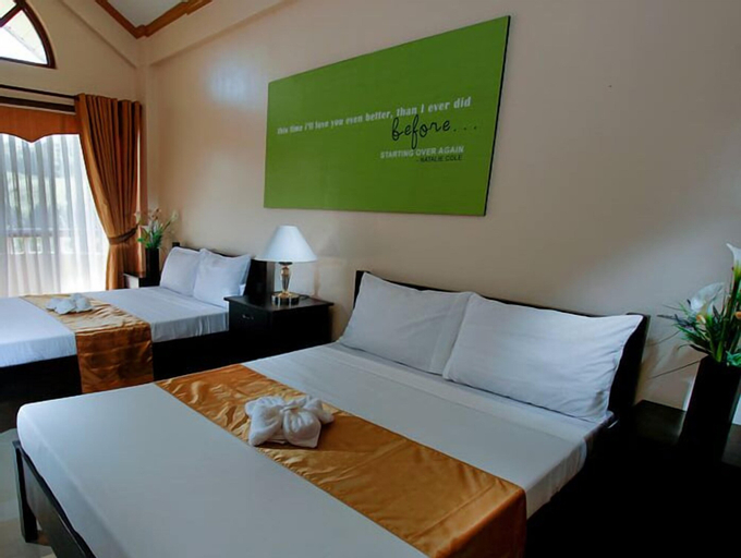 Bedroom 4, The Q Hotel & Restaurant, Tagaytay City