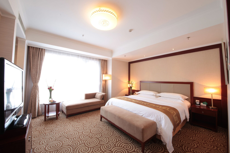 Bedroom 2, Inner Mongolia Grand Hotel Wangfujing, Beijing