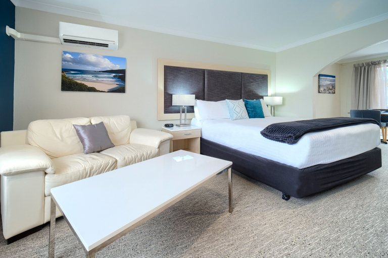 Bedroom 4, Albany Motel & Apartments, Albany