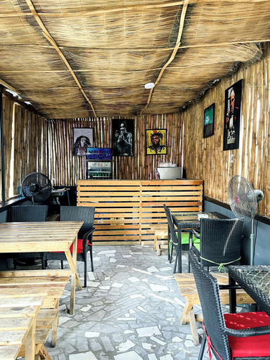 Others 5, House 2 Guest House, Mushin