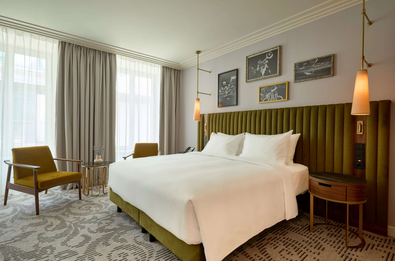 Bedroom 3, Hotel Saski Krakow, Curio Collection by Hilton, Kraków City