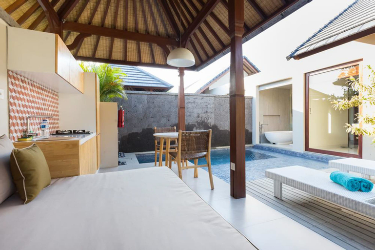Swimming Pool 3