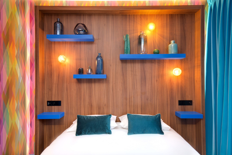 Bedroom 4, Hôtel Montmorency, Aude