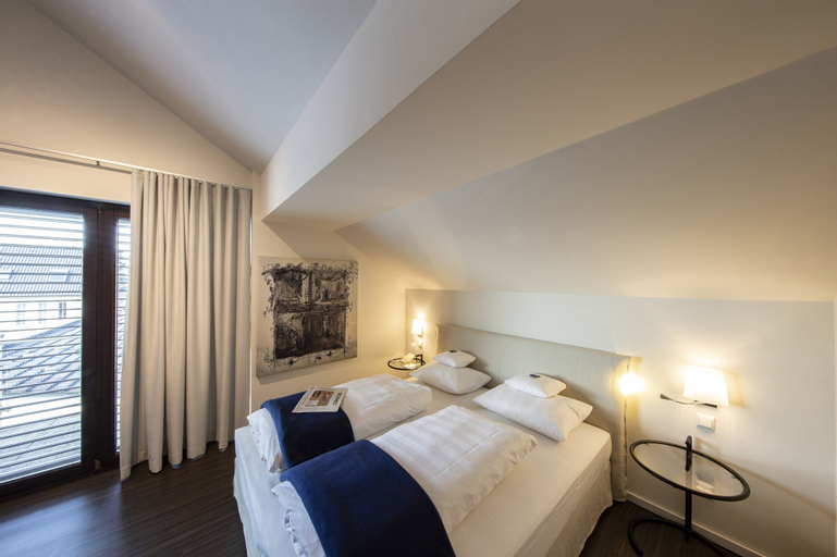 Bedroom 4, Mintrops Land Hotel Burgaltendorf, Essen