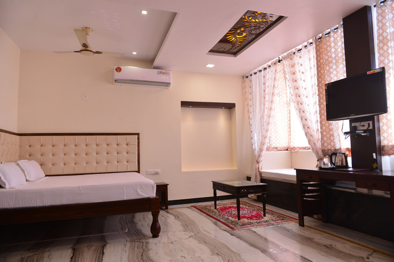 Others 5, Sargam Sadan, Udaipur