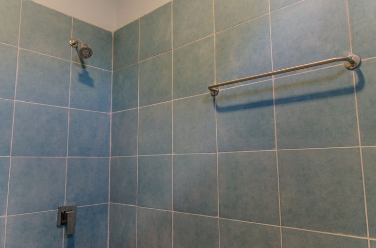Bathroom 3, Treechart Hostel, Ko Phangan