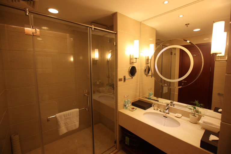 Bathroom 4, Inner Mongolia Grand Hotel Wangfujing, Beijing
