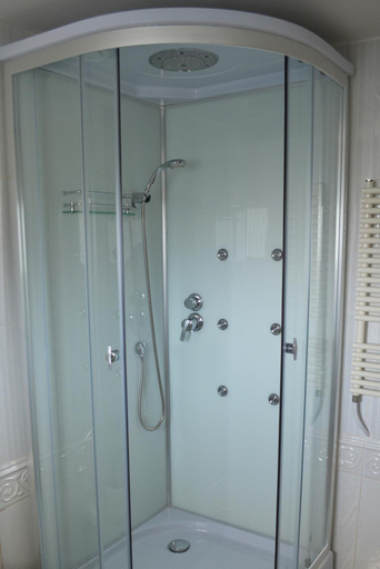 Bathroom 3, Alimar, Predeal