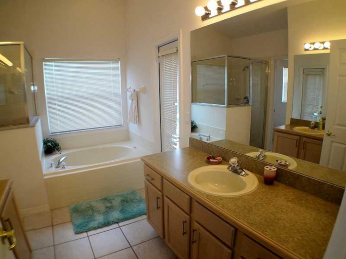 Bathroom 3, 4BR 3BA Home in Indian Creek by CV-2675, Osceola