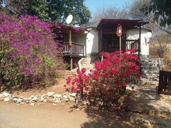 Exterior & Views, Lentswe Lodge, Serowe