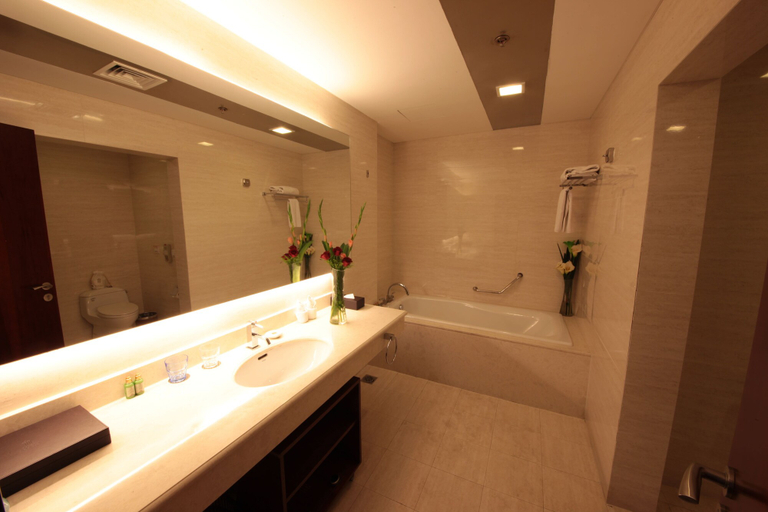 Bathroom 4, Inner Mongolia Grand Hotel Wangfujing, Beijing