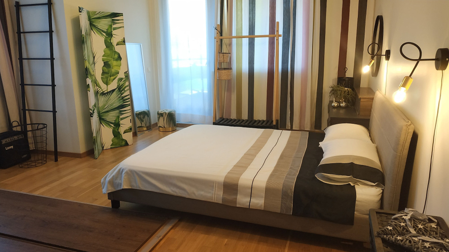Bedroom 3, Baratero Club Apartments, Stolichna