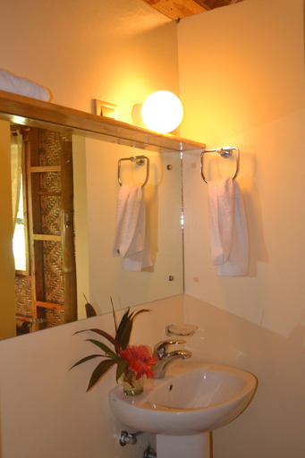 Bathroom 5, Camiguin Volcan Beach Eco Retreat & Dive Resort, Mambajao