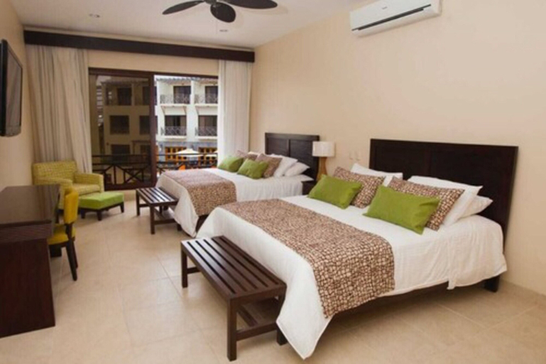 Bedroom 4, Palo Santo Galapagos Hotel, Santa Cruz