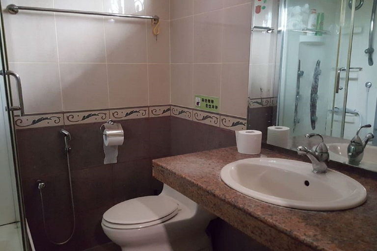 Bathroom 4, Seladah Stay, Kuching