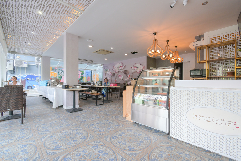 Food & Drinks 5, Sino Maison, Phuket Island