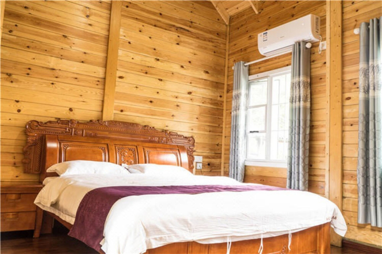 Bedroom 4, Southeastern Flying Tiger Manor, Qiandongnan Miao and Dong