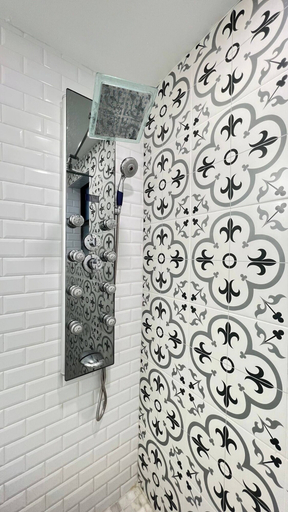 Bathroom 3, Stanza Design District Parking Laundry, Miami-Dade