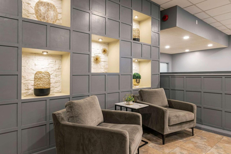 Public Area 2, Comfort Suites Kingston Central, Frontenac