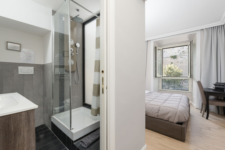 Bathroom 3, Rhome Hosting, Rome