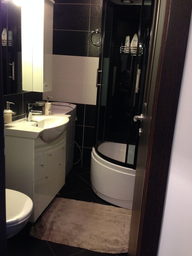 Bathroom 2, Studio G by MRG Apartments, Municipiul Bucuresti